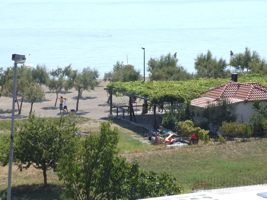 Apartments Ante Омиш Экстерьер фото